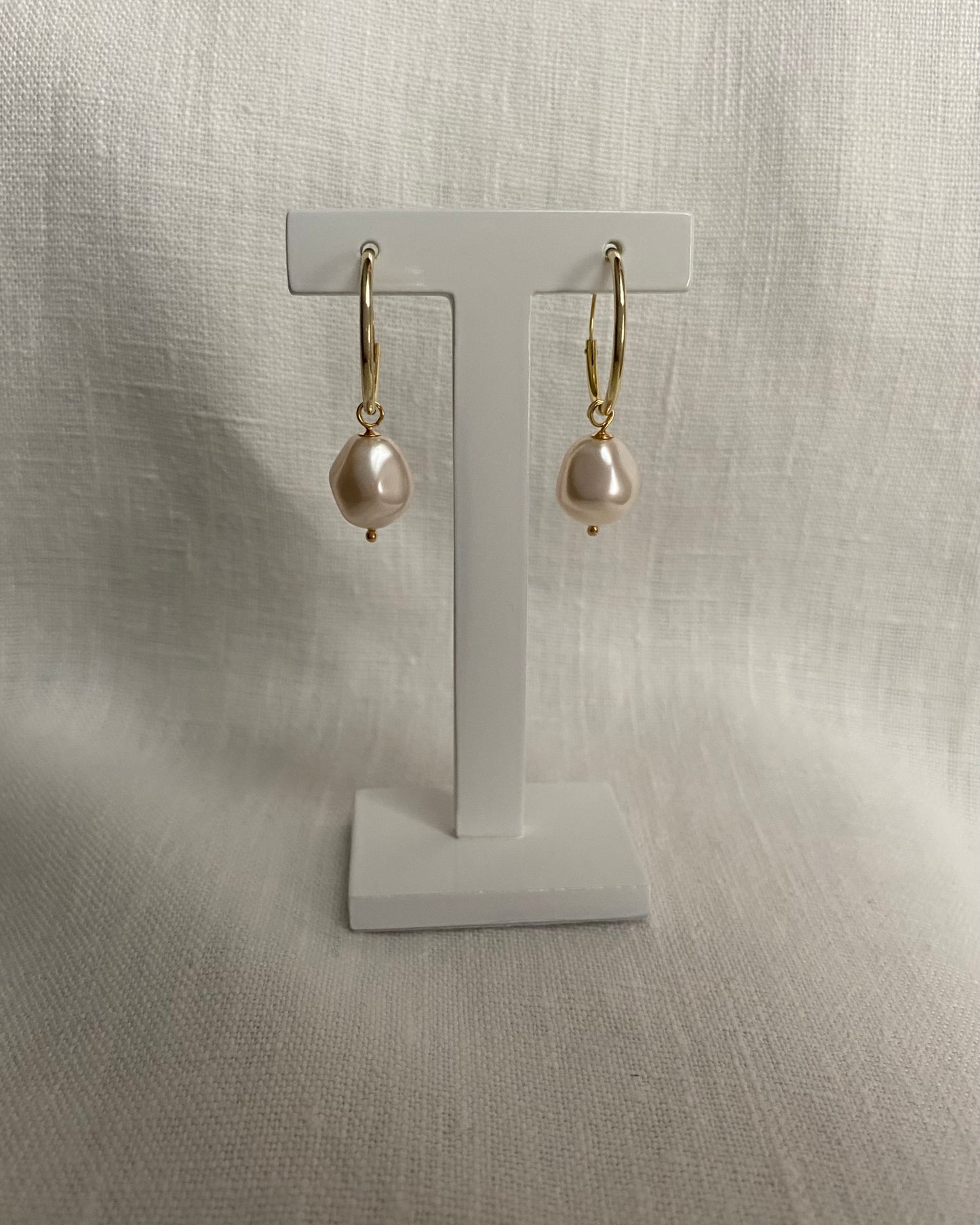 Hoop earrings with large baroque pearls, gold-plated sterling silver