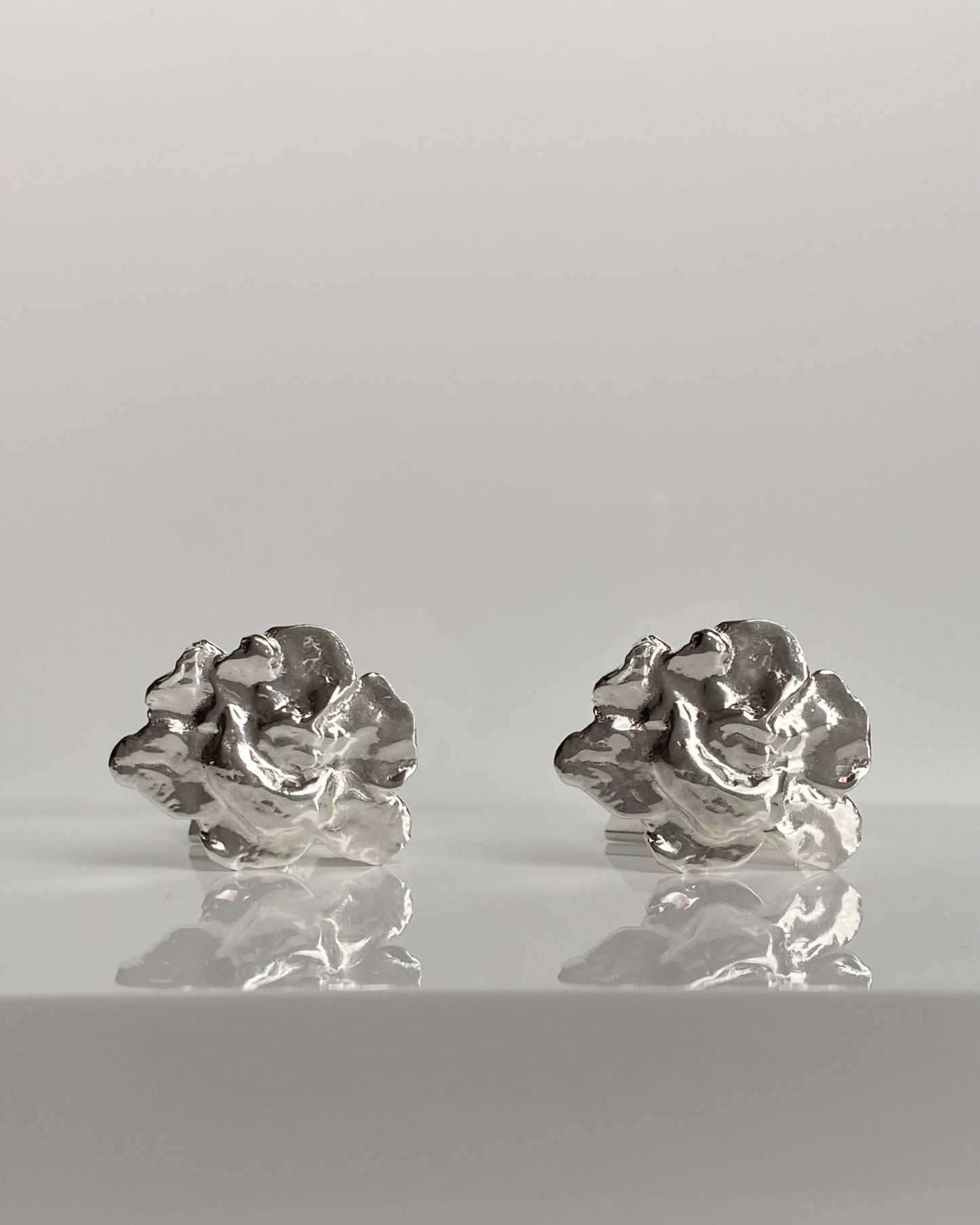 Midsommarros, manschettknappar, silver