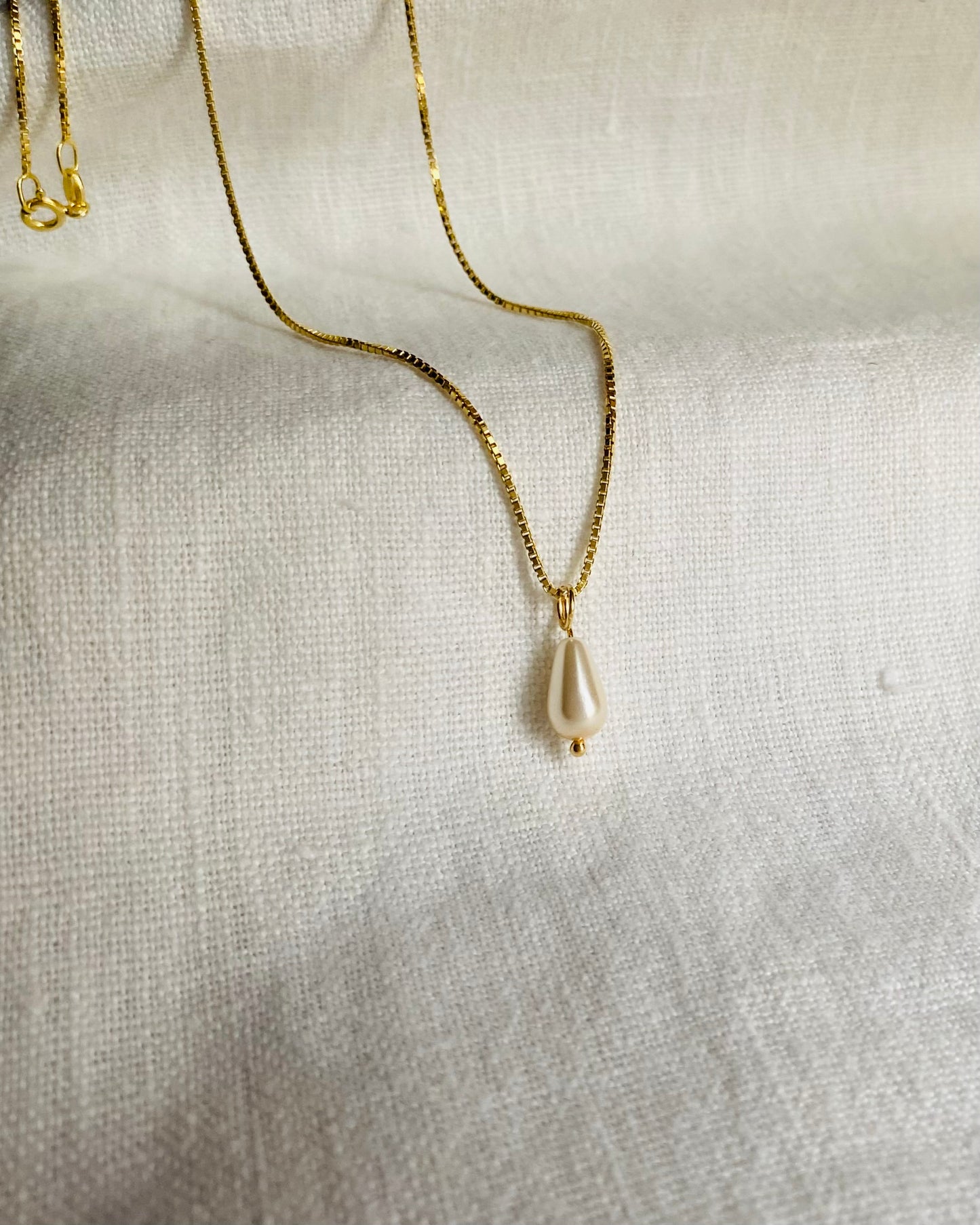 Drop pearl pendant and chain, gold-plated sterling silver