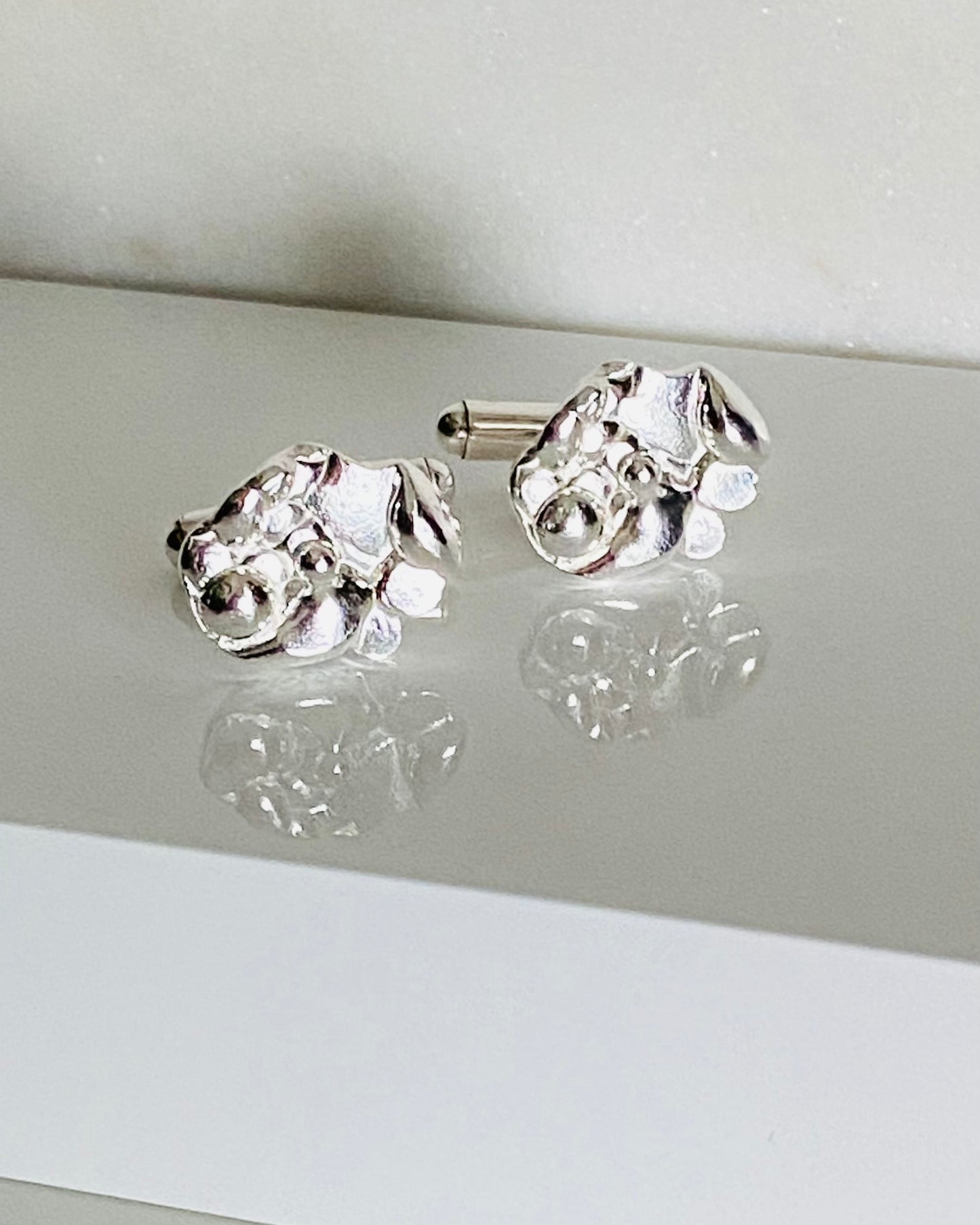 Shore, cufflinks