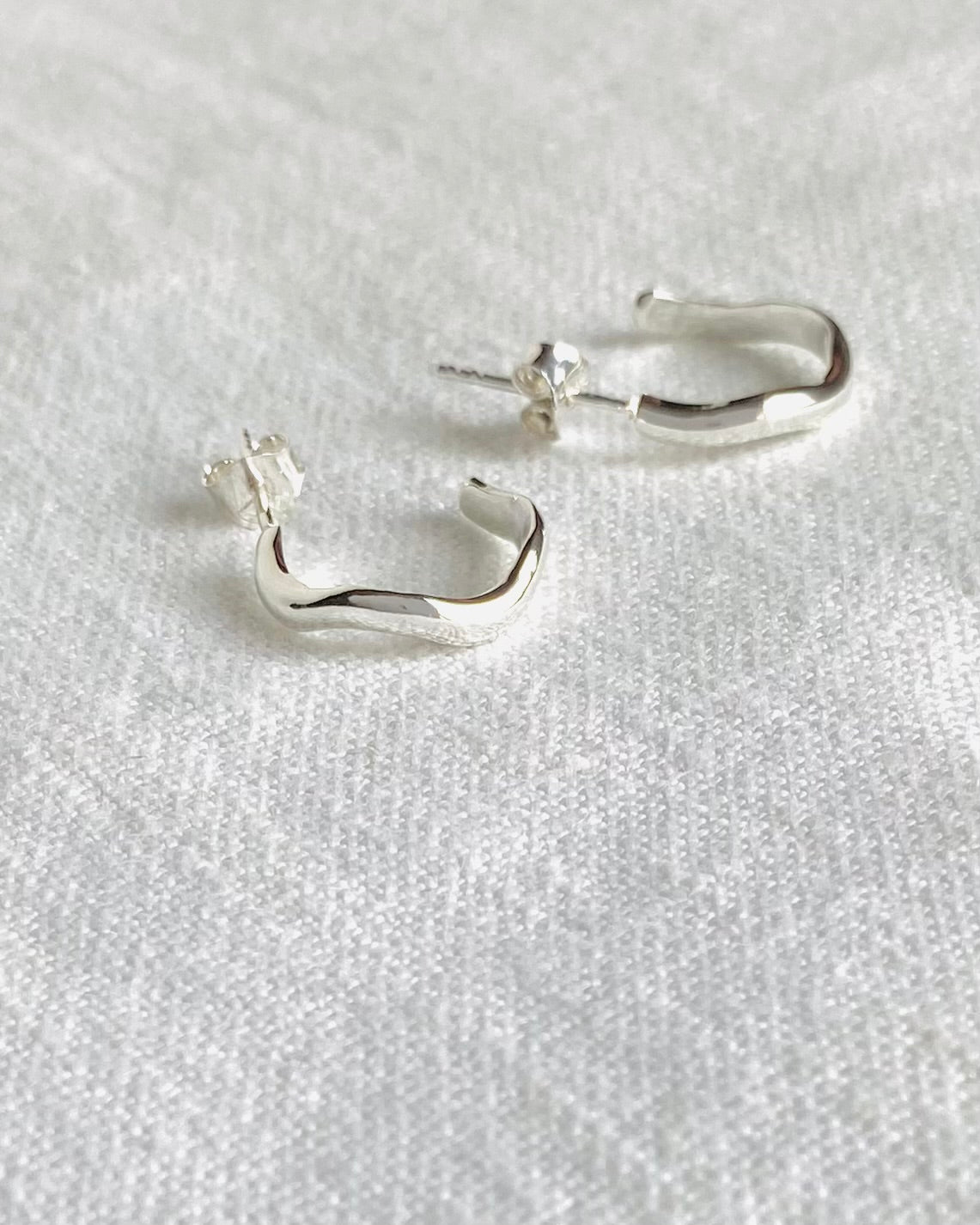 Tide, hoops, small