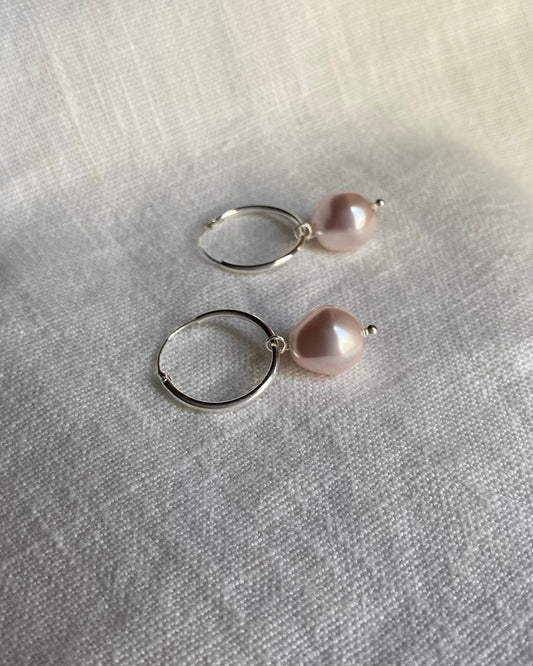 Örhängen med barockpärlor, sterlingsilver