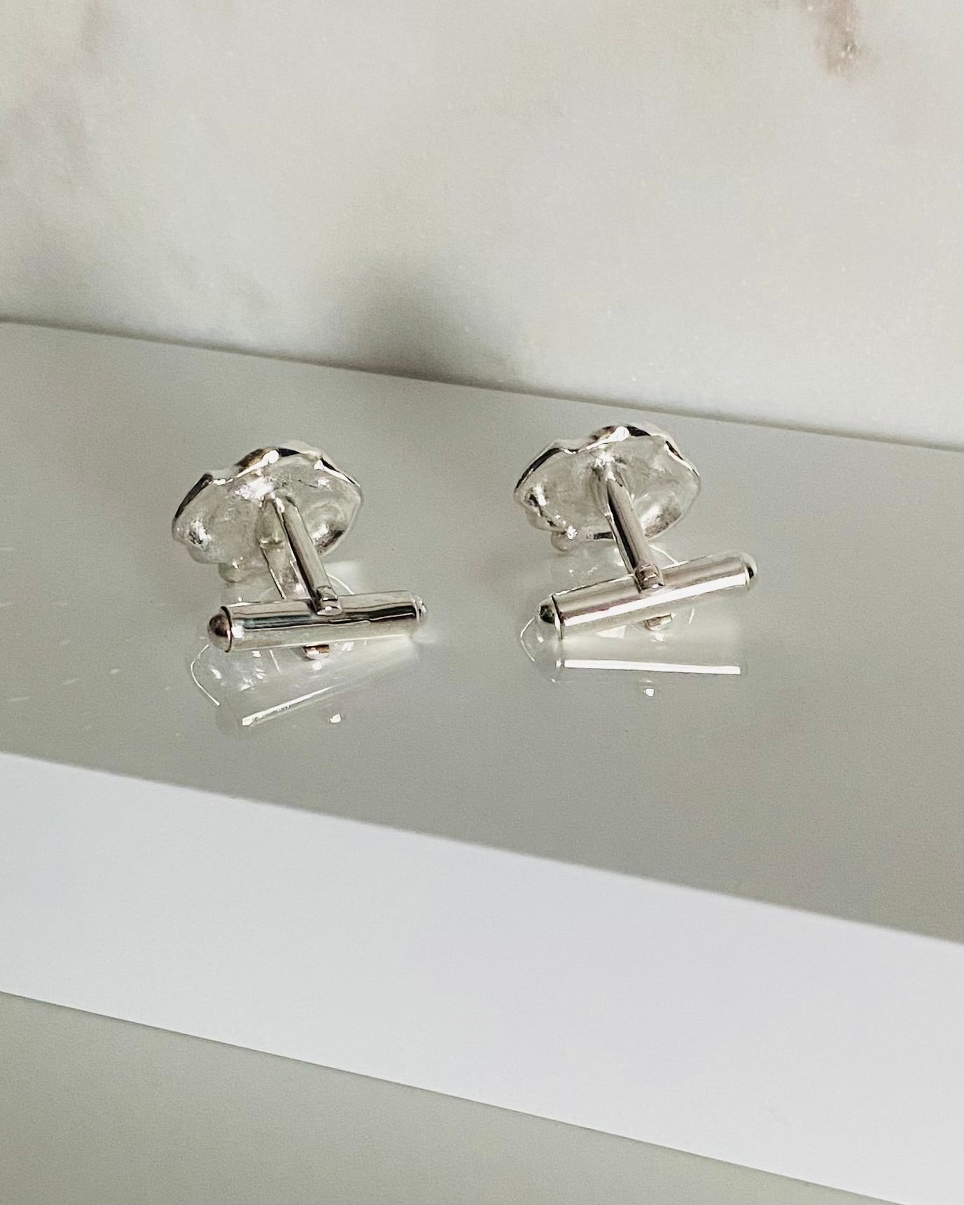 Shore, cufflinks