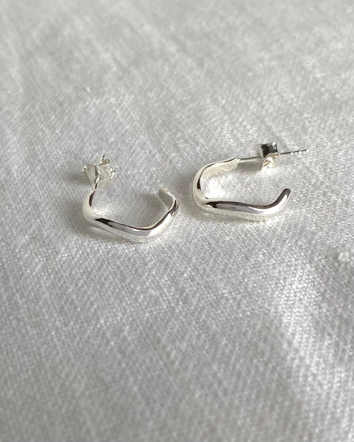 Tide, hoops, small